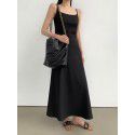 Black French suspender dress for women's new minimalist style diagonal cut long skirt