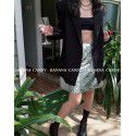 Fashionable sequin skirt, female blogger style, urban style, high waisted and buttocks wrapped skirt