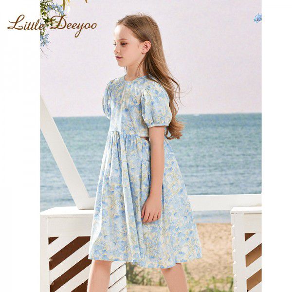 New summer clothing for middle-aged and young girls, bubble sleeved princess dress, stylish floral thin style dress