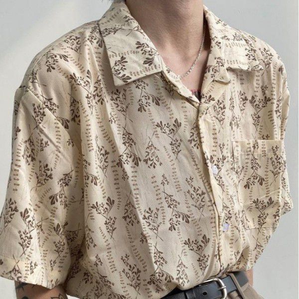 Collar design, niche short sleeved floral shirt, men's couple vintage loose beach shirt