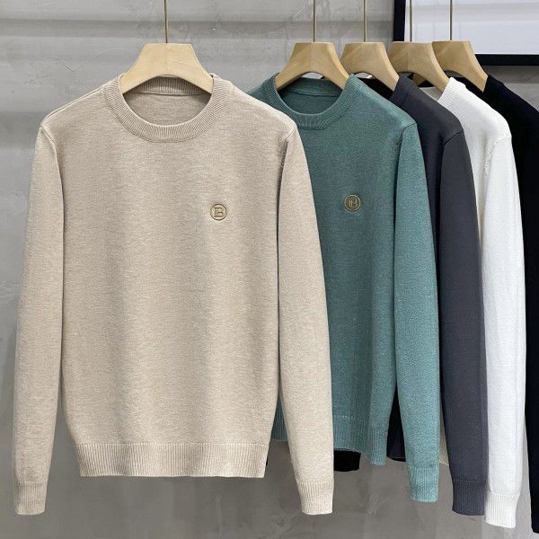 Round neck solid color sweater slim fit base shirt long sleeved youth embroidery casual knit sweater winter style